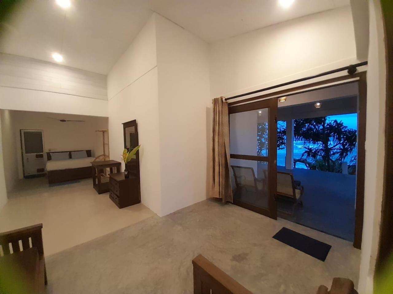 Sooriya Villa Talpe Kamer foto