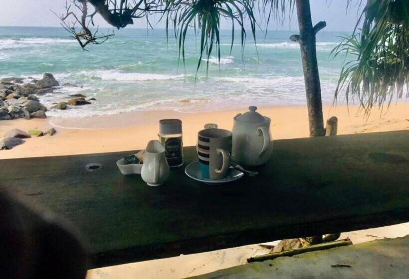 Sooriya Villa Talpe Buitenkant foto