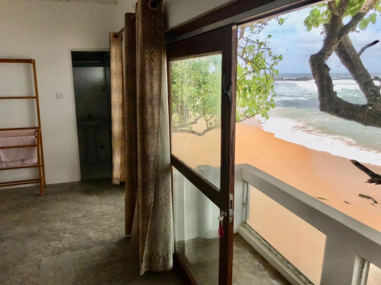Sooriya Villa Talpe Buitenkant foto