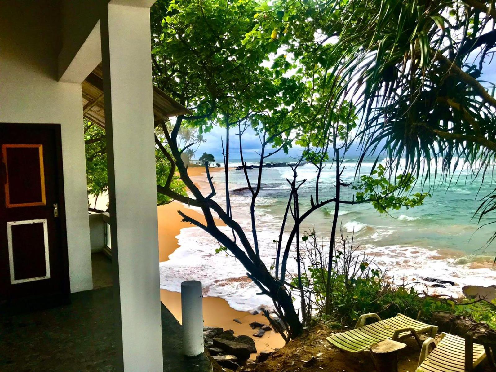 Sooriya Villa Talpe Buitenkant foto